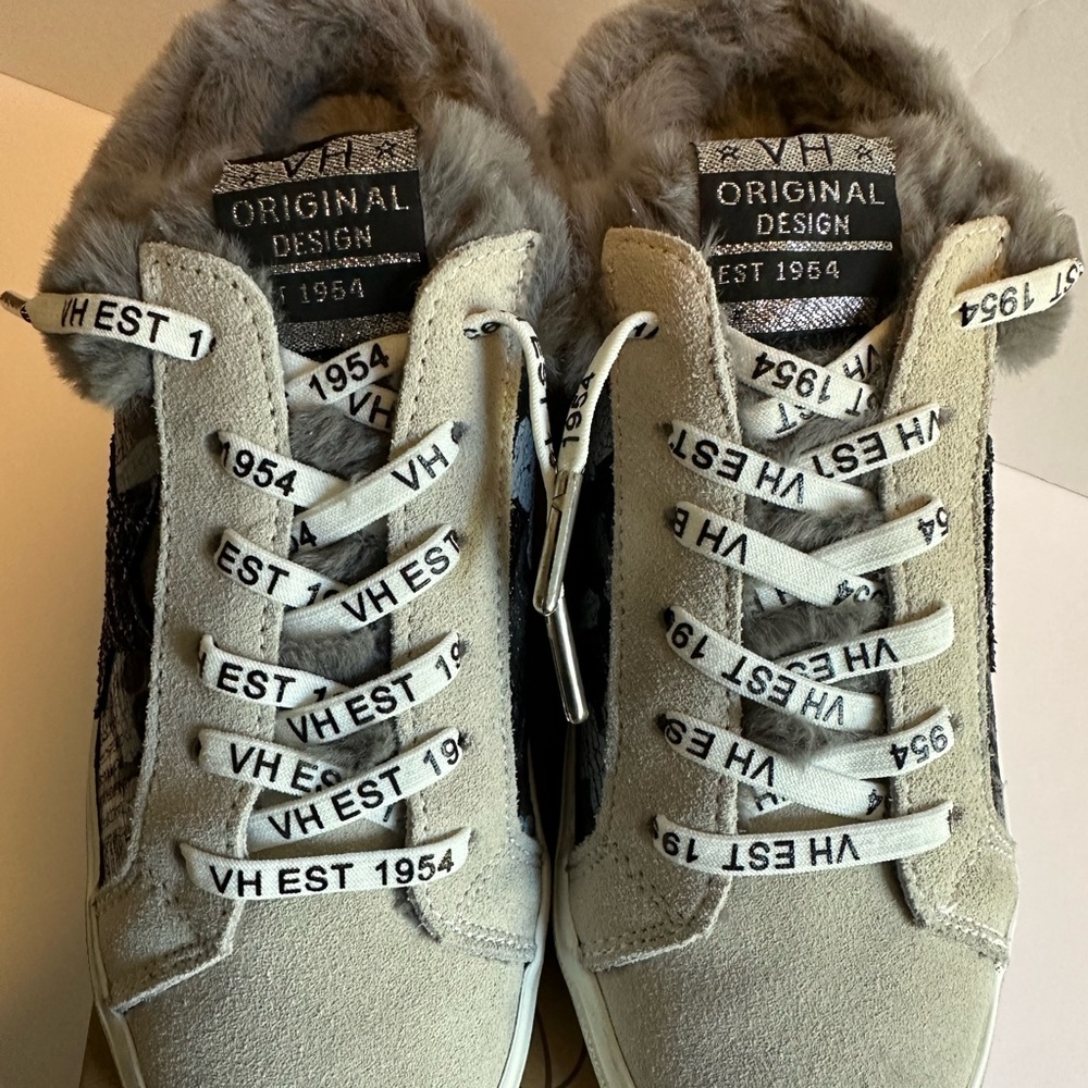 Vintage Havana Mellow Women’s 7 1/2 Brand New!!